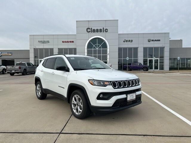 2026 Jeep Compass COMPASS LATITUDE 4X4