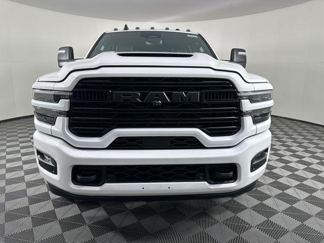 2026 Ram 3500 Laramie Mega Cab 4x4 6'4" Box