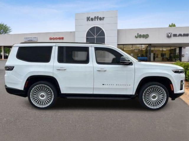 2026 Jeep Grand Wagoneer 4x2