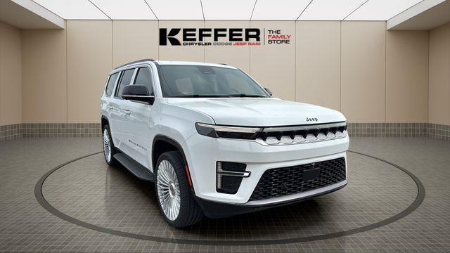 2026 Jeep Grand Wagoneer 4x2