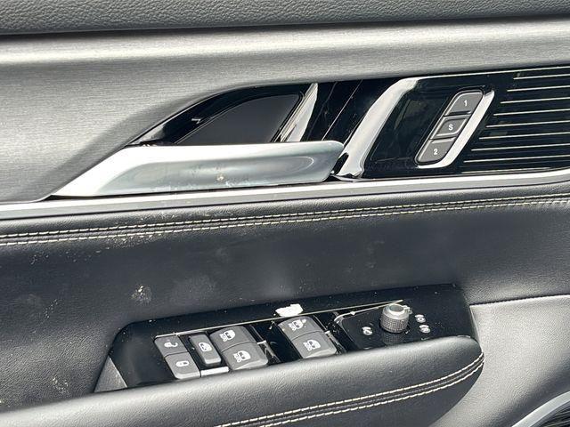 2026 Jeep Grand Wagoneer 4x2
