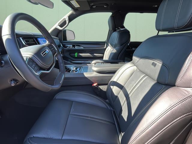 2026 Jeep Grand Wagoneer Summit Obsidian 4x4