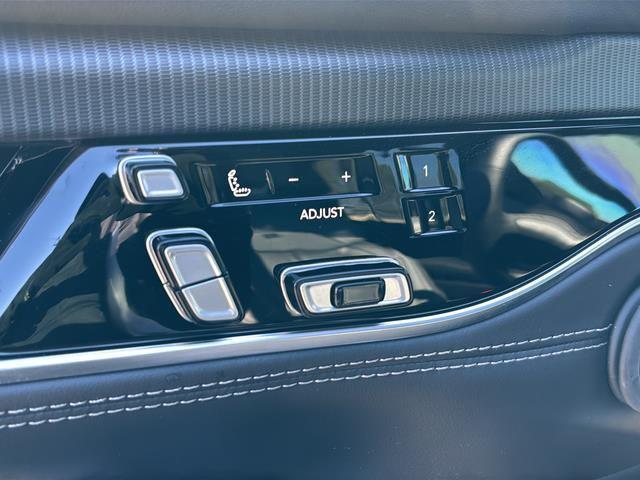 2026 Jeep Grand Wagoneer Summit Obsidian 4x4