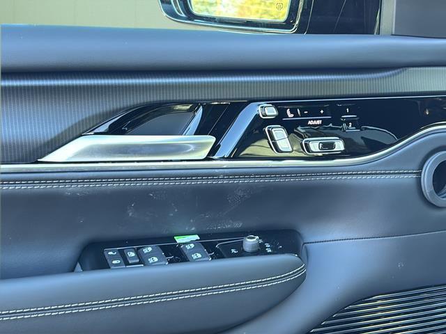2026 Jeep Grand Wagoneer Summit Obsidian 4x4