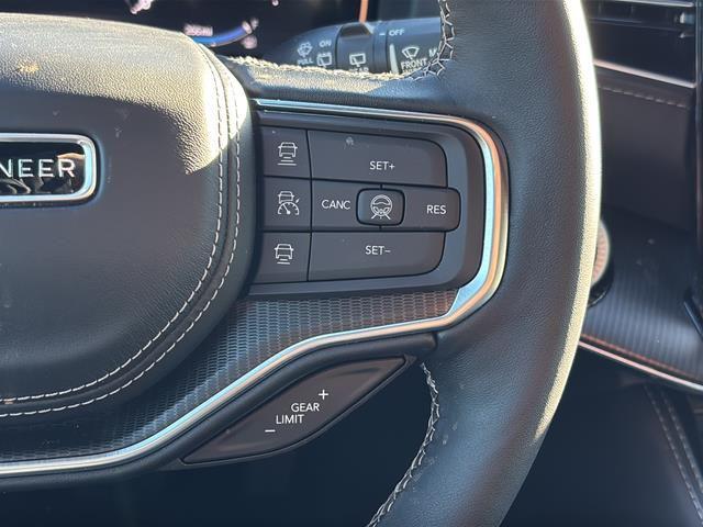 2026 Jeep Grand Wagoneer Summit Obsidian 4x4