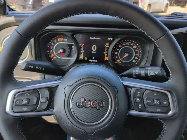 2026 Jeep Wrangler 4-Door Sahara 4x4