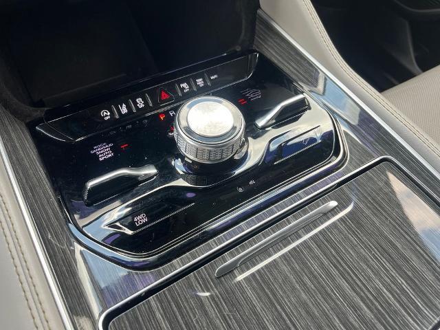 2022 Jeep Wagoneer Series III 4x4