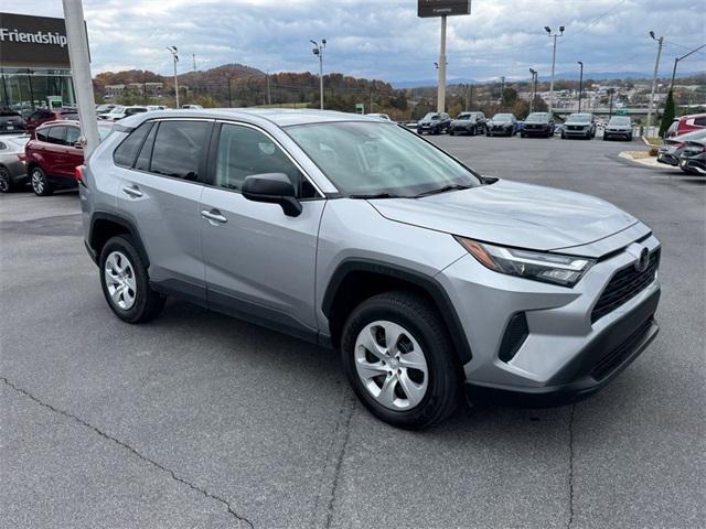 2025 Toyota RAV4 LE 2025 Toyota RAV4 LE