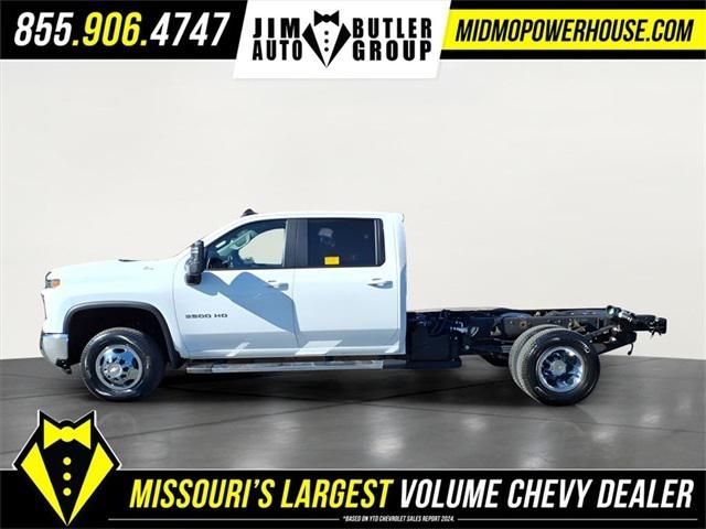 2025 Chevrolet Silverado 3500HD Chassis LT