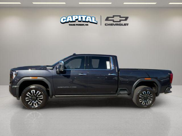 2024 GMC Sierra 2500HD 4WD Crew Cab Standard Bed Denali Ultimate 2024 GMC Sierra 2500HD 4WD Crew Cab Standard Bed Denali Ultimate