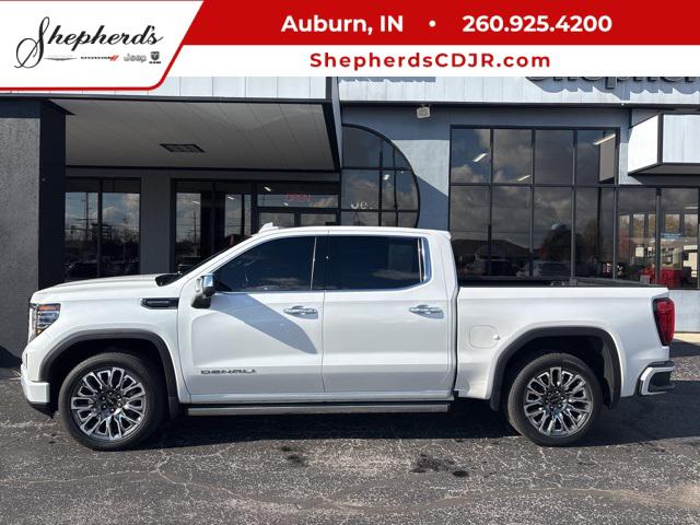 2023 GMC Sierra 1500 4WD Crew Cab Short Box Denali Ultimate 2023 GMC Sierra 1500 4WD Crew Cab Short Box Denali Ultimate