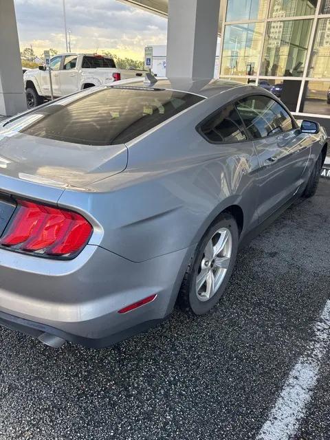 2022 Ford Mustang EcoBoost Fastback 2022 Ford Mustang EcoBoost Fastback