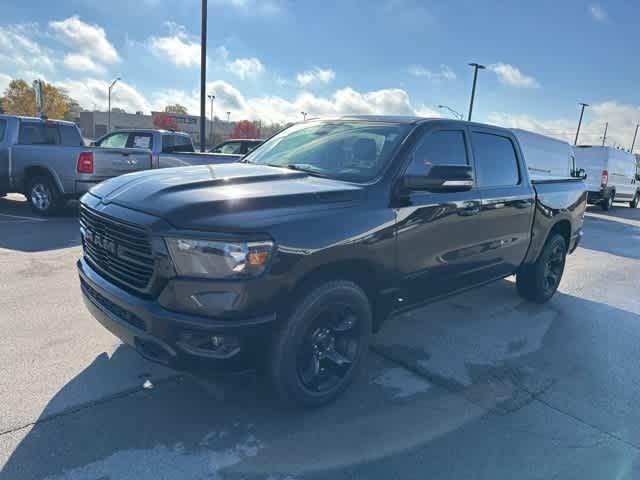 2019 RAM 1500 Big Horn/Lone Star Crew Cab 4x4 57 Box