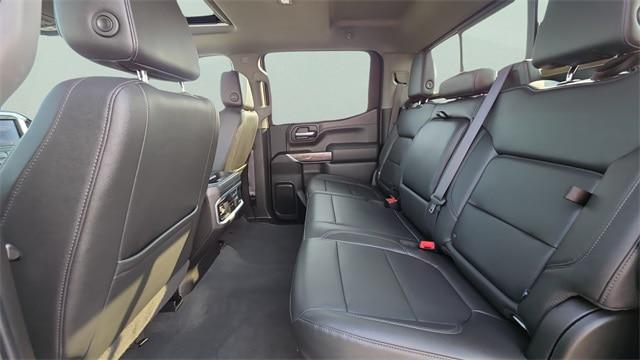2021 Chevrolet Silverado 1500 4WD Crew Cab Short Bed LTZ
