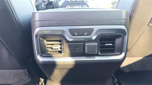 2021 Chevrolet Silverado 1500 4WD Crew Cab Short Bed LTZ