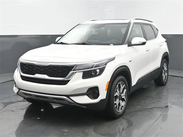 2022 Kia Seltos EX 2022 Kia Seltos EX