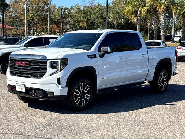 2022 GMC Sierra 1500 4WD Crew Cab Short Box AT4 2022 GMC Sierra 1500 4WD Crew Cab Short Box AT4