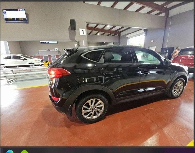 2016 Hyundai Tucson SE 2016 Hyundai Tucson SE
