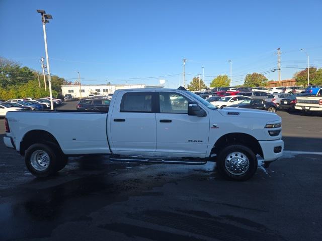 2025 RAM Ram 3500 RAM 3500 BIG HORN CREW CAB 4X4 8 BOX
