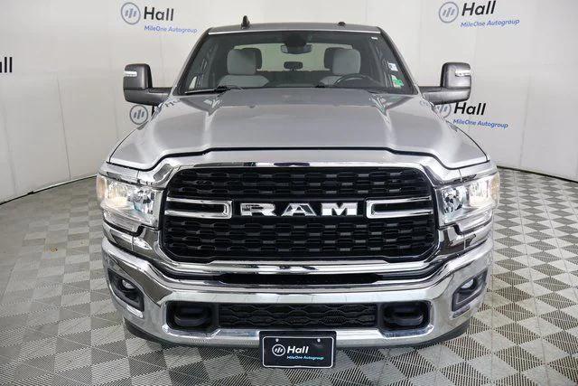 2023 RAM 2500 Big Horn Crew Cab 4x4 8 Box 2023 RAM 2500 Big Horn Crew Cab 4x4 8 Box