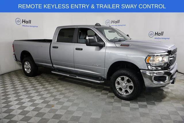 2023 RAM 2500 Big Horn Crew Cab 4x4 8 Box 2023 RAM 2500 Big Horn Crew Cab 4x4 8 Box