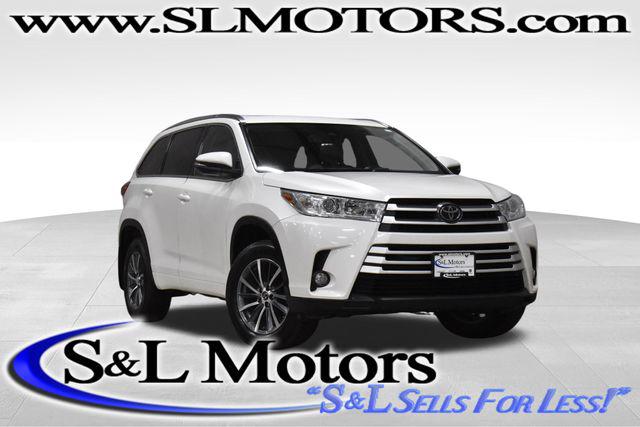 2017 Toyota Highlander XLE 2017 Toyota Highlander XLE