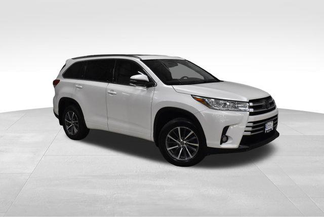 2017 Toyota Highlander XLE 2017 Toyota Highlander XLE