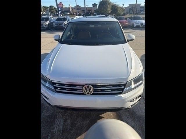 2019 Volkswagen Tiguan 2.0T SEL 2019 Volkswagen Tiguan 2.0T SEL