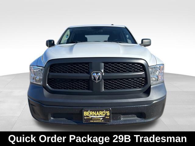 2022 RAM 1500 Classic Tradesman Crew Cab 4x4 57 Box