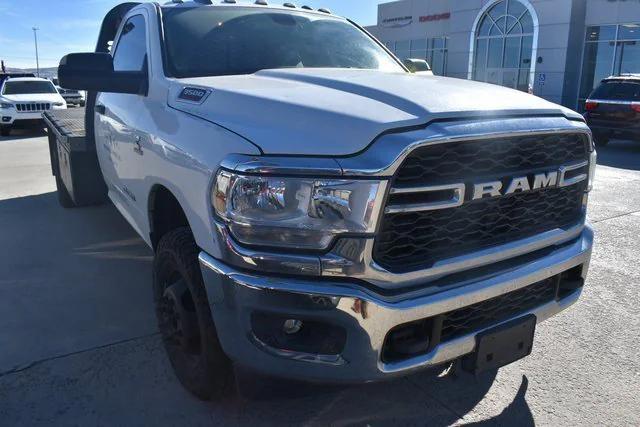 2019 RAM 3500 Chassis Tradesman/SLT 2019 RAM 3500 Chassis Tradesman/SLT