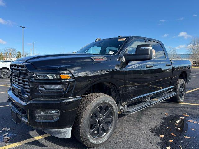 2025 RAM 2500 Big Horn Crew Cab 4x4 64 Box 2025 RAM 2500 Big Horn Crew Cab 4x4 64 Box