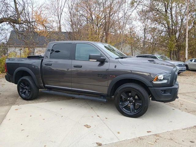 2021 RAM 1500 Classic SLT 2021 RAM 1500 Classic SLT