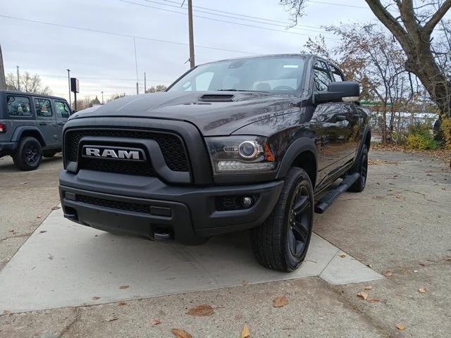 2021 RAM 1500 Classic SLT 2021 RAM 1500 Classic SLT