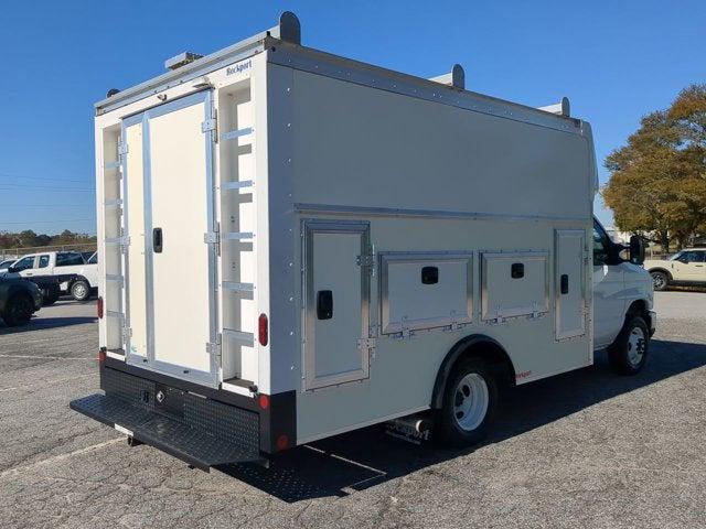 2024 Ford E-350 Cutaway E-350 SRW 138 WB 2024 Ford E-350 Cutaway E-350 SRW 138 WB