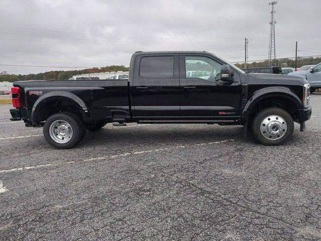 2025 Ford F-450 Platinum