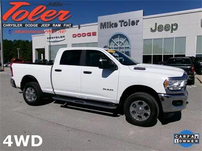 2024 RAM 2500 Big Horn Crew Cab 4x4 64 Box
