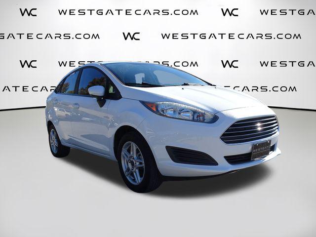 2018 Ford Fiesta SE 2018 Ford Fiesta SE