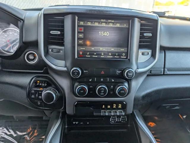 2019 RAM 1500 Big Horn/Lone Star Crew Cab 4x4 57 Box