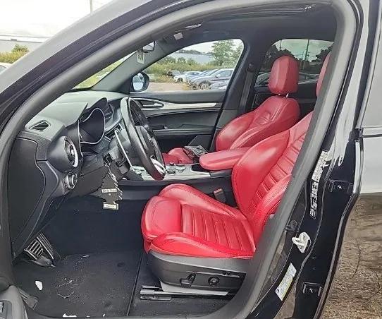 2022 Alfa Romeo Stelvio Veloce Ti AWD