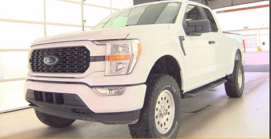 2022 Ford F-150 XL 2022 Ford F-150 XL