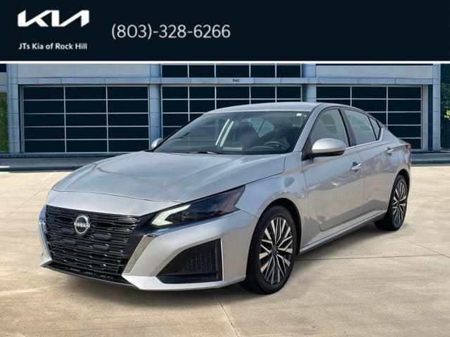 2023 Nissan Altima SV FWD