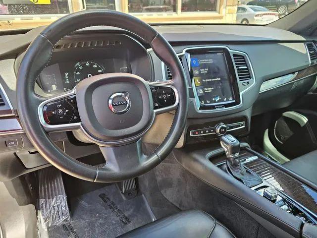 2019 Volvo XC90 T5 Momentum