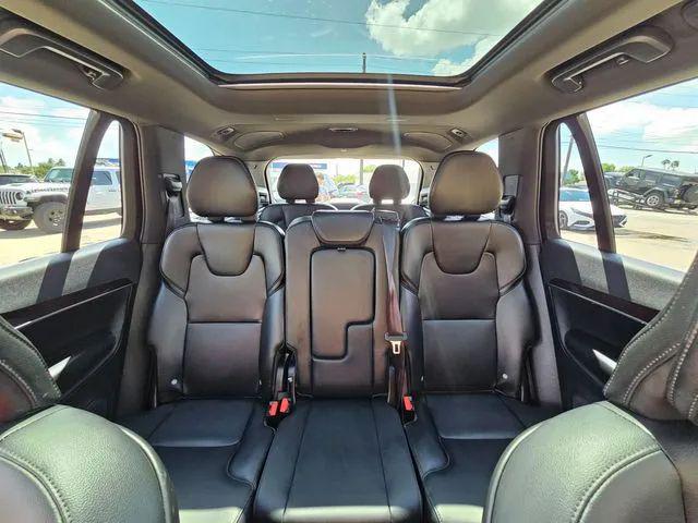 2019 Volvo XC90 T5 Momentum