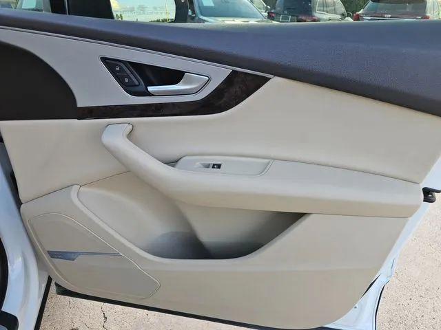 2019 Audi Q7 45 Premium