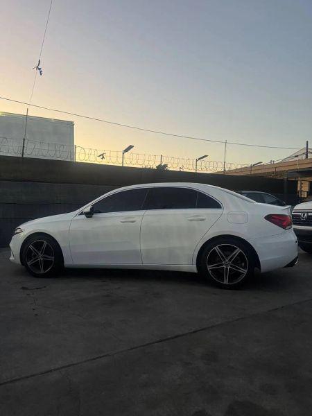 2019 Mercedes-Benz A 220 A 220