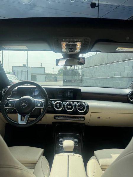 2019 Mercedes-Benz A 220 A 220
