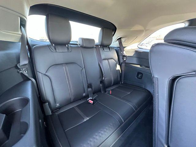 2026 Mazda X-90 Select