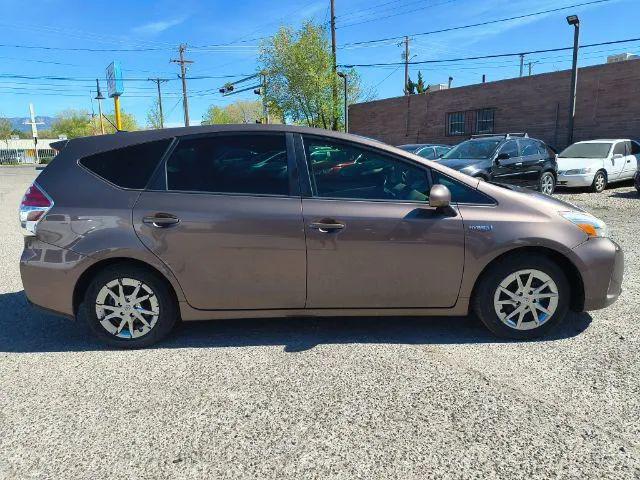 2016 Toyota Prius v Two