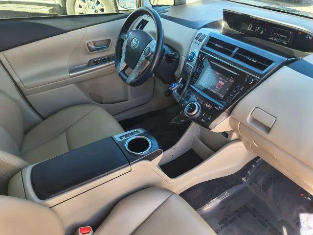 2016 Toyota Prius v Two