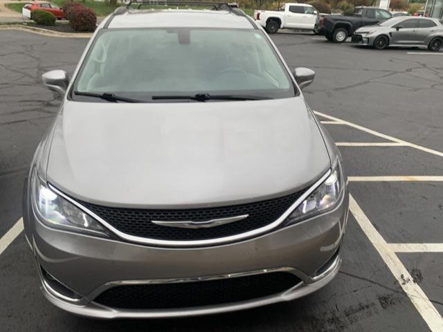Used 2017 Chrysler Pacifica Touring-L with VIN 2C4RC1BG1HR810009 for sale in North Canton, OH